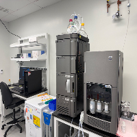 Waters BioAccord LC-MS System with Acquity RDa Detector image 0